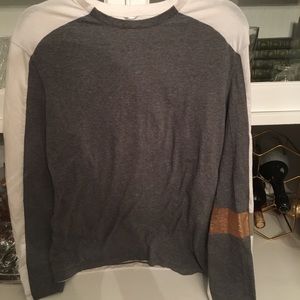 Kit and Ace technical cashmere long sleeve shirts